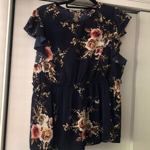 Floral Flutter Sleeve Peplum top Sx Xl